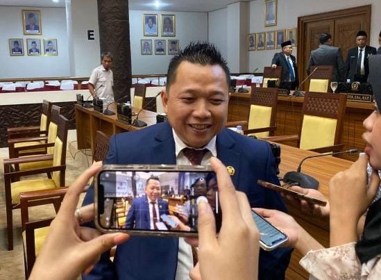 Deni Hakim Desak Pemerintah Pusat Batalkan Pemotongan Dana TKD