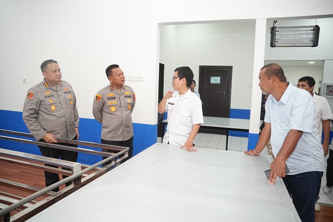 Kapolda Kaltim Sambangi Dapur SPPG Polri di Samarinda