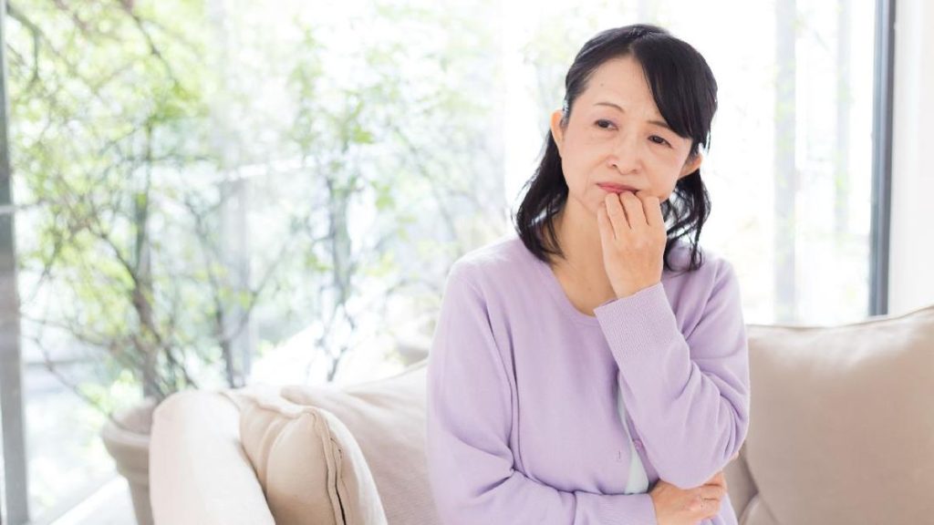 Hampir Separuh Lansia Perempuan Jepang Pilih Curhat sama AI