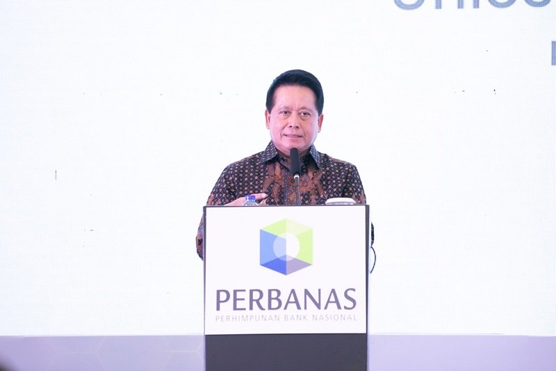 Ketum Perbanas Sebut Fundamental Perbankan Tetap Solid untuk Dukung Pertumbuhan Ekonomi : Okezone Economy