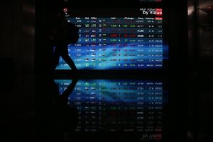 IHSG Hari Ini Ditutup Menguat 1,1 Persen ke 6.195, Ditopang Sektor Energi hingga Keuangan : Okezone Economy