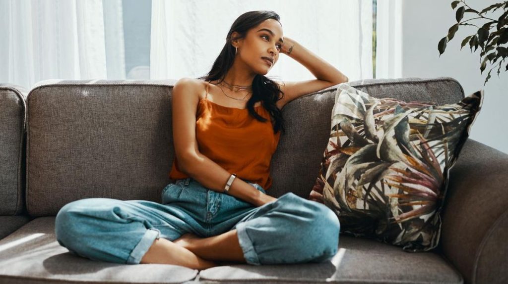 35 Kata-Kata Introspeksi Diri Buat Jadi Pengingat dan Penyemangat