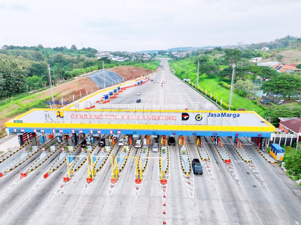 Kementerian PU Targetkan 10 Ruas Tol Fungsional saat Natal dan Tahun Baru : Okezone Economy