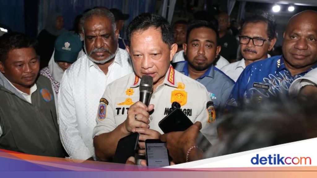 Mendagri Dorong Kolaborasi Swasta Atasi Perumahan Rakyat Papua