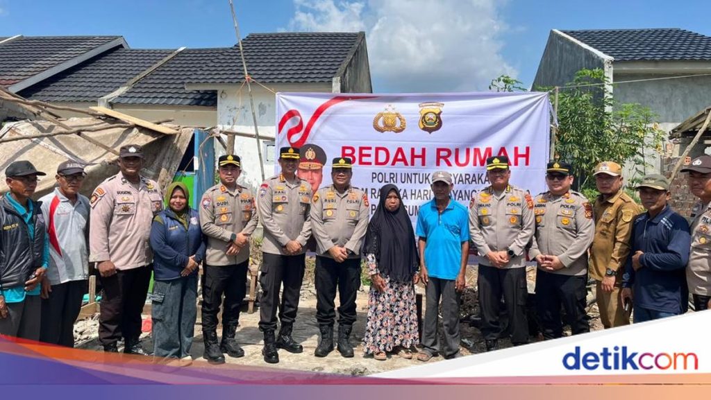 Sambut Hari Bhayangkara, Polda Sumsel Bedah Rumah Warga di Banyuasin
