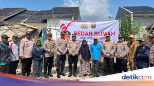 Sambut Hari Bhayangkara, Polda Sumsel Bedah Rumah Warga di Banyuasin