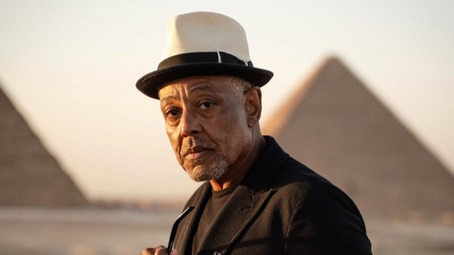 Aktor ‘Breaking Bad’ Masuk Islam usai Syuting di Arab Saudi