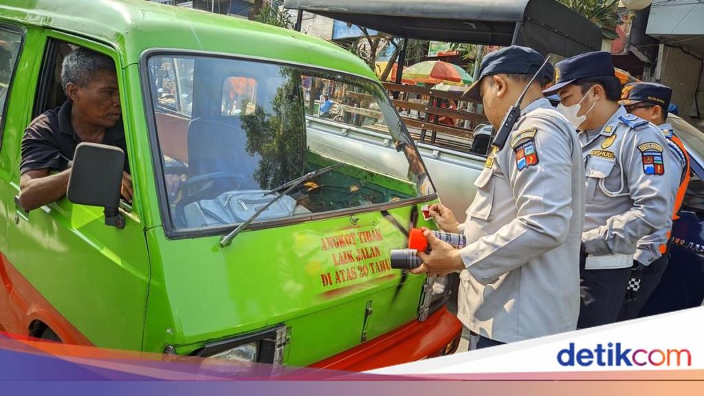Angkot Tua Kota Bogor Kena Razia, Langsung Dicap Tidak Laik Jalan