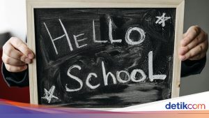 ASN DKI Boleh Antar Anak Hari Pertama Sekolah, Mulai Kerja Jam 12 Siang