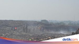 Kebakaran TPA Jatiwaringin Padam, KLH Masih Pantau Potensi Api Tersembunyi