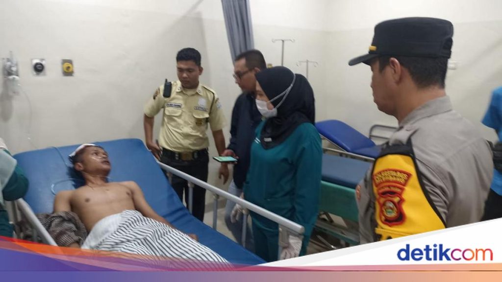 Dituduh Begal, Mahasiswa di Palembang Babak Belur Dikeroyok 20 Pria Bersajam