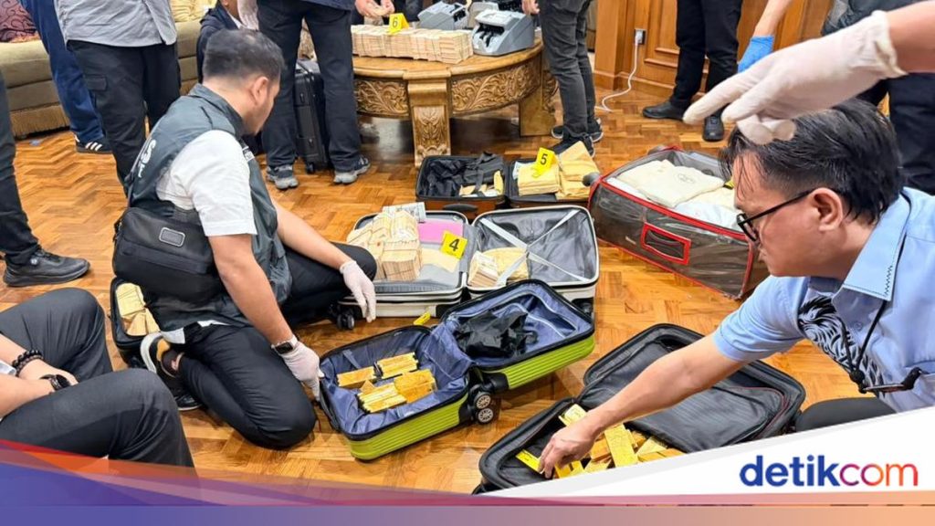 Polisi Sita 74 Kg Emas dan Uang Rp 282,4 M Terkait 3 Kasus Korupsi