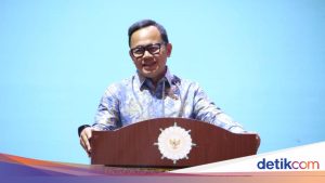 Banyak Kepala Daerah Kena OTT KPK, Wamendagri Tak Sepakat Dikaitkan Gaji